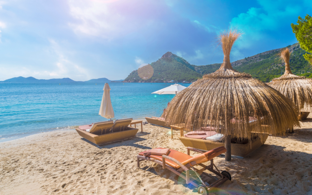 Best 7 Websites To Find Your Perfect Naturist Resort